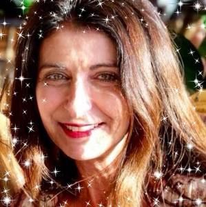 Meet your Posher, Roxana